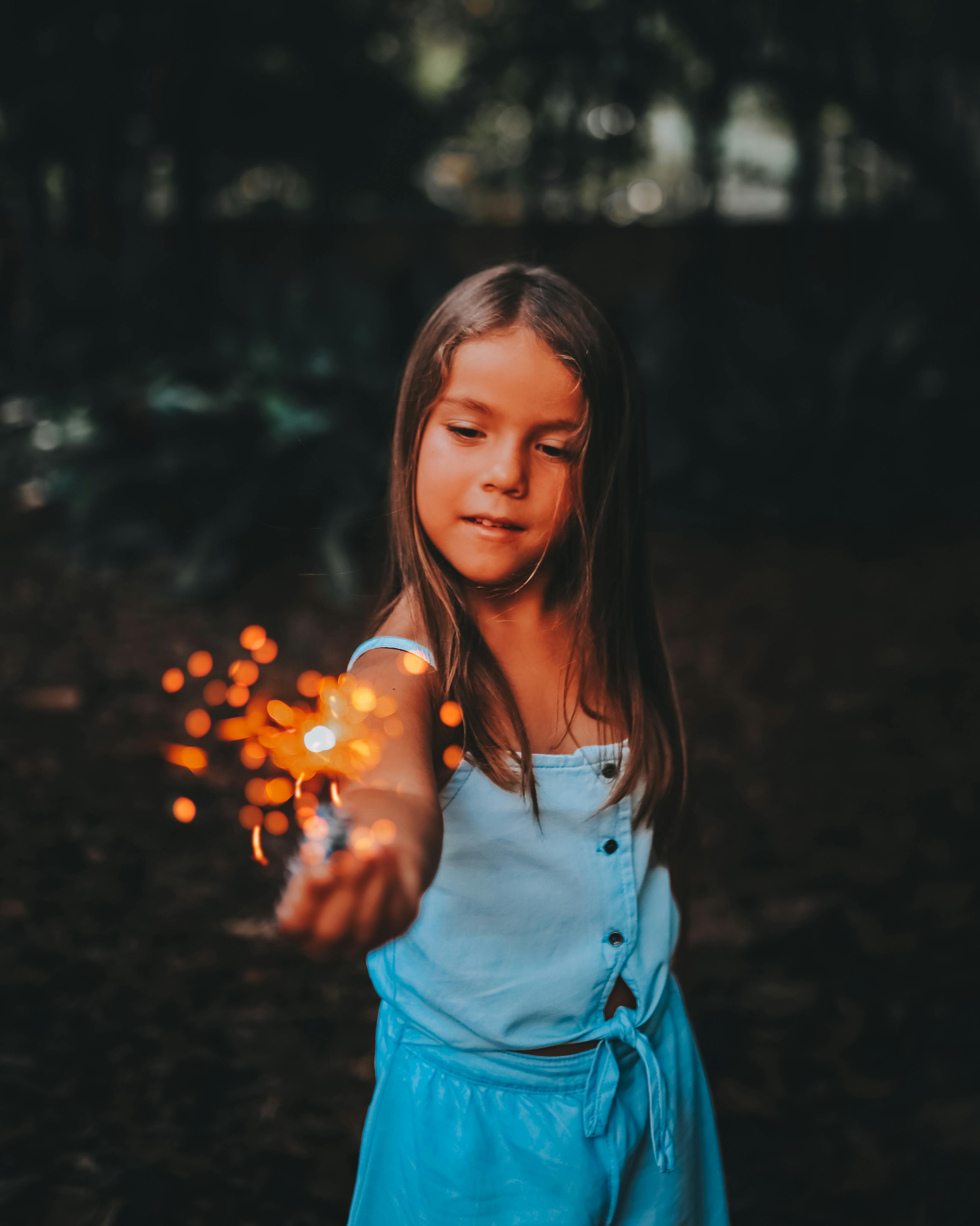 New Year’s Eve activities for children celebrating outdoors